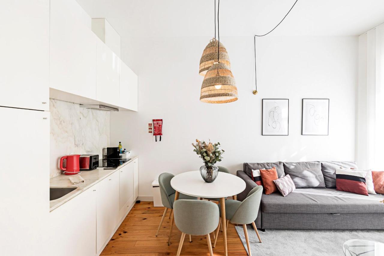 Lovelystay - Cativo Studio Downtown By Metro Station 포르투 외부 사진